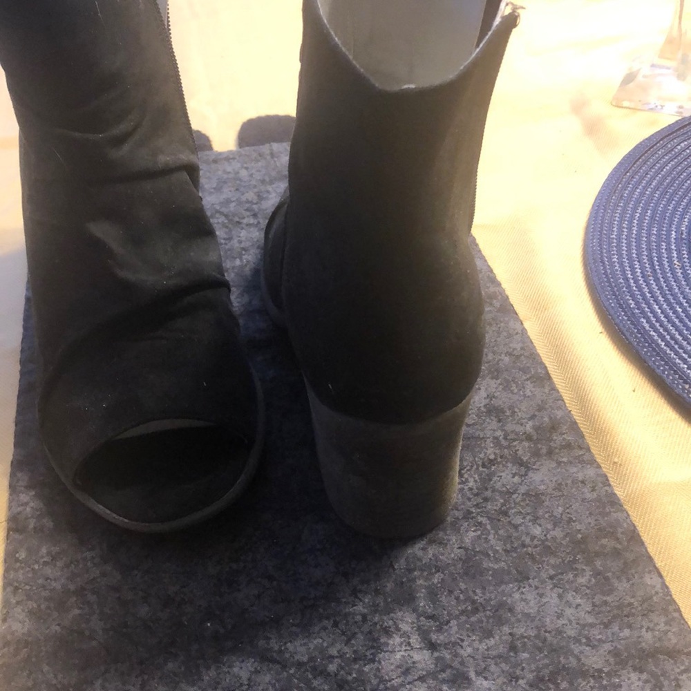 Booties - Picture 3 of 4